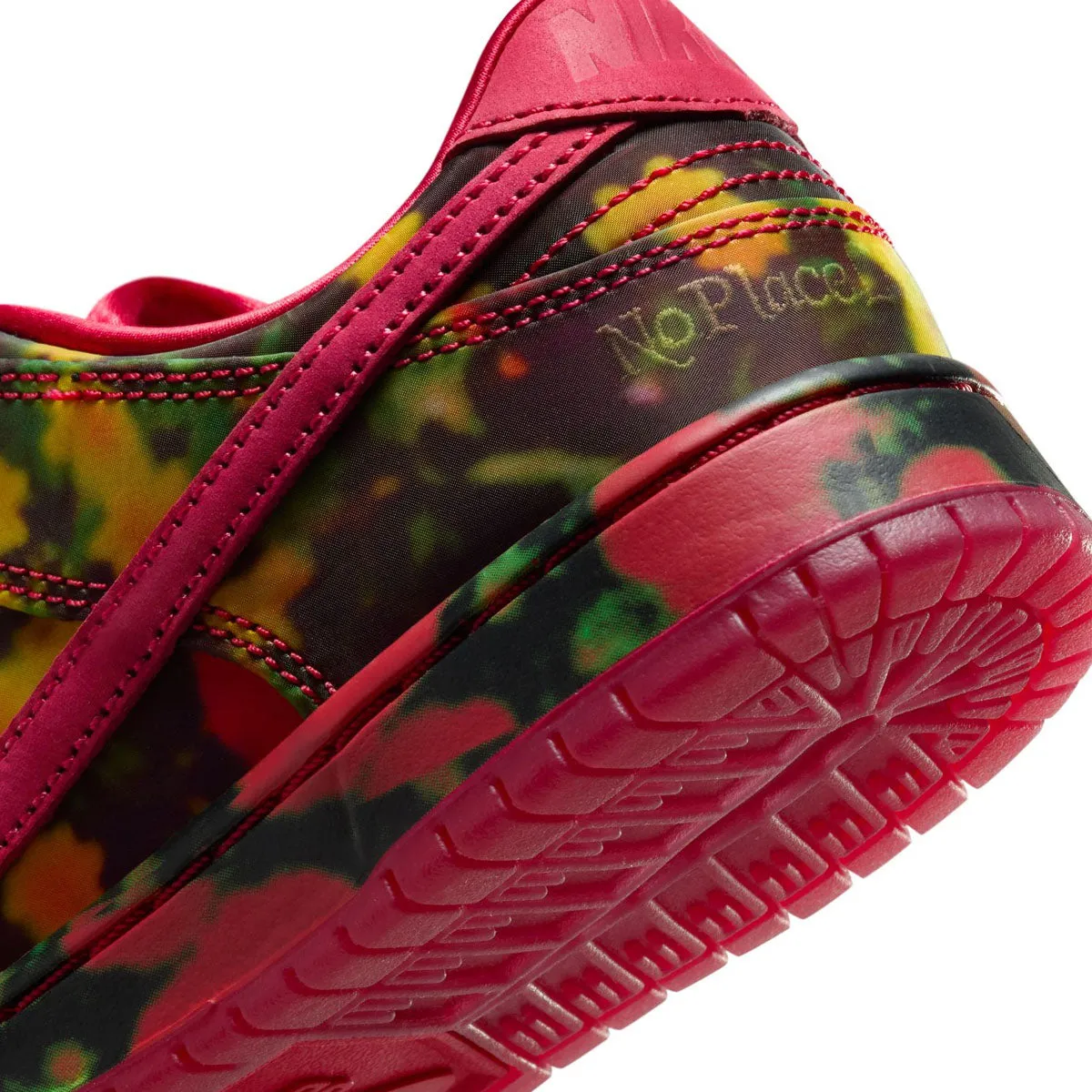 '  Wizard of Oz Kids SB Dunk Low Pro 'Poppy Fields'