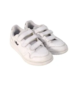 Adidas Sneakers 10Y - 11Y (EU35)