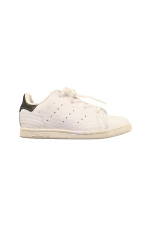 Adidas Sneakers (EU26)