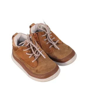 Clarks Sneakers 12-18M (EU20)