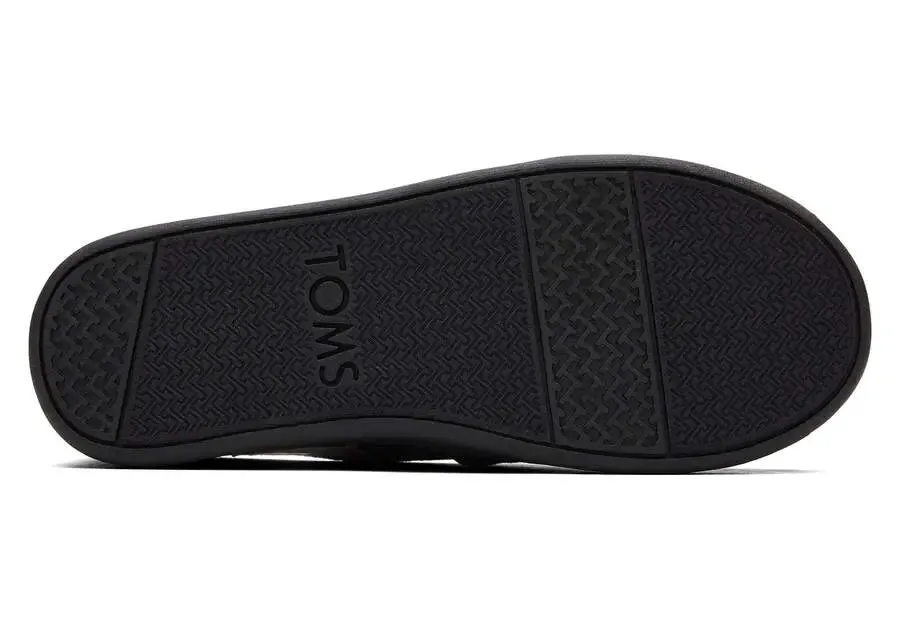 Kids TOMS Classic Canvas  Iconic Slip-On with Everyday Comfort