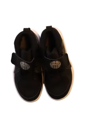 Nike Sneakers 4T (EU27)