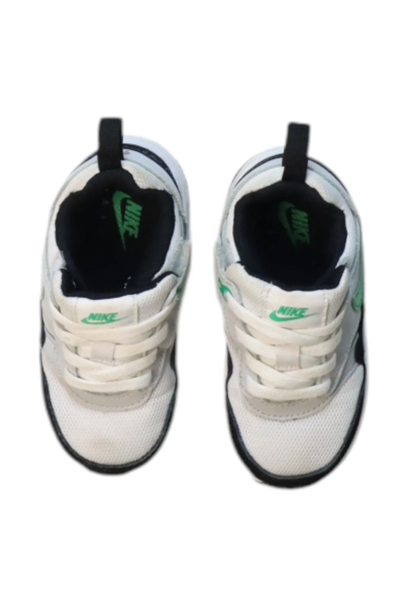 Nike Sneakers EU23