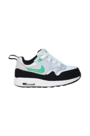Nike Sneakers EU23