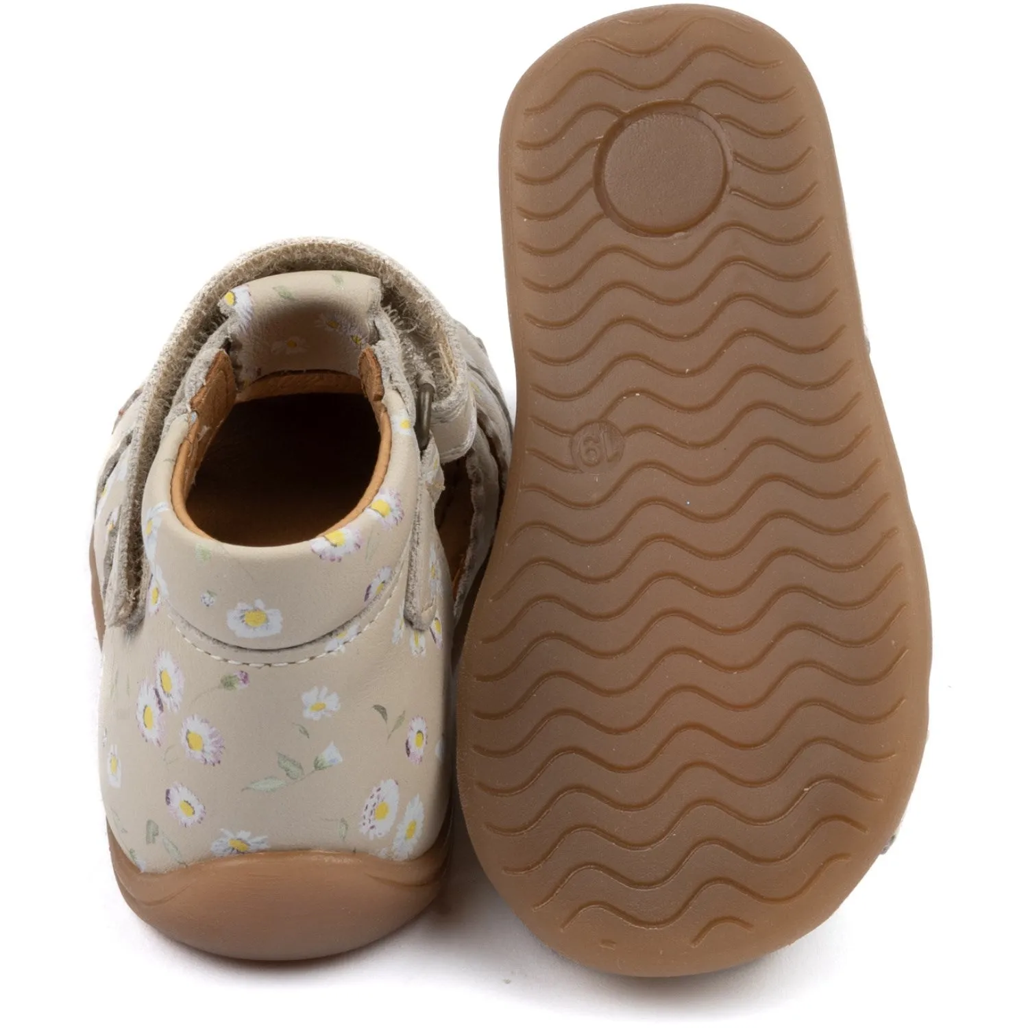 Pom Pom Bellis Starters Scallop Velcro Sandal